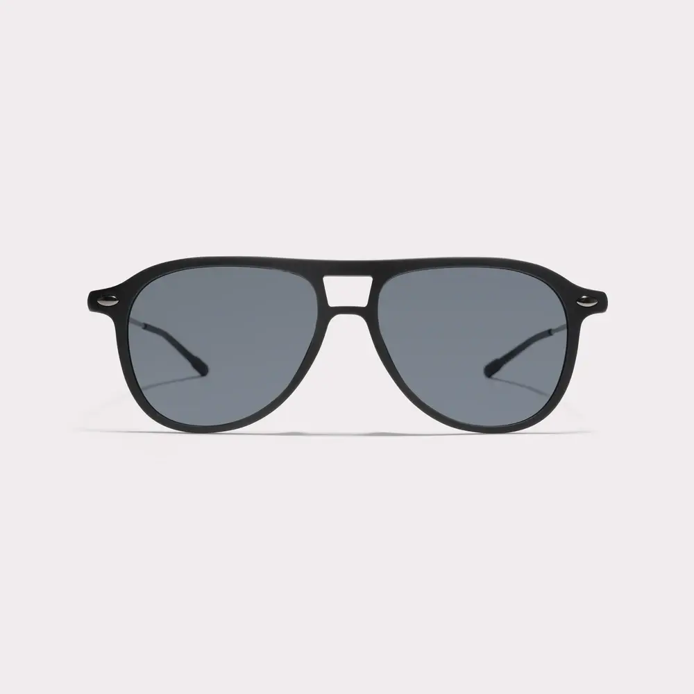 Image for SKU ESS-SUN-FLY-BLA